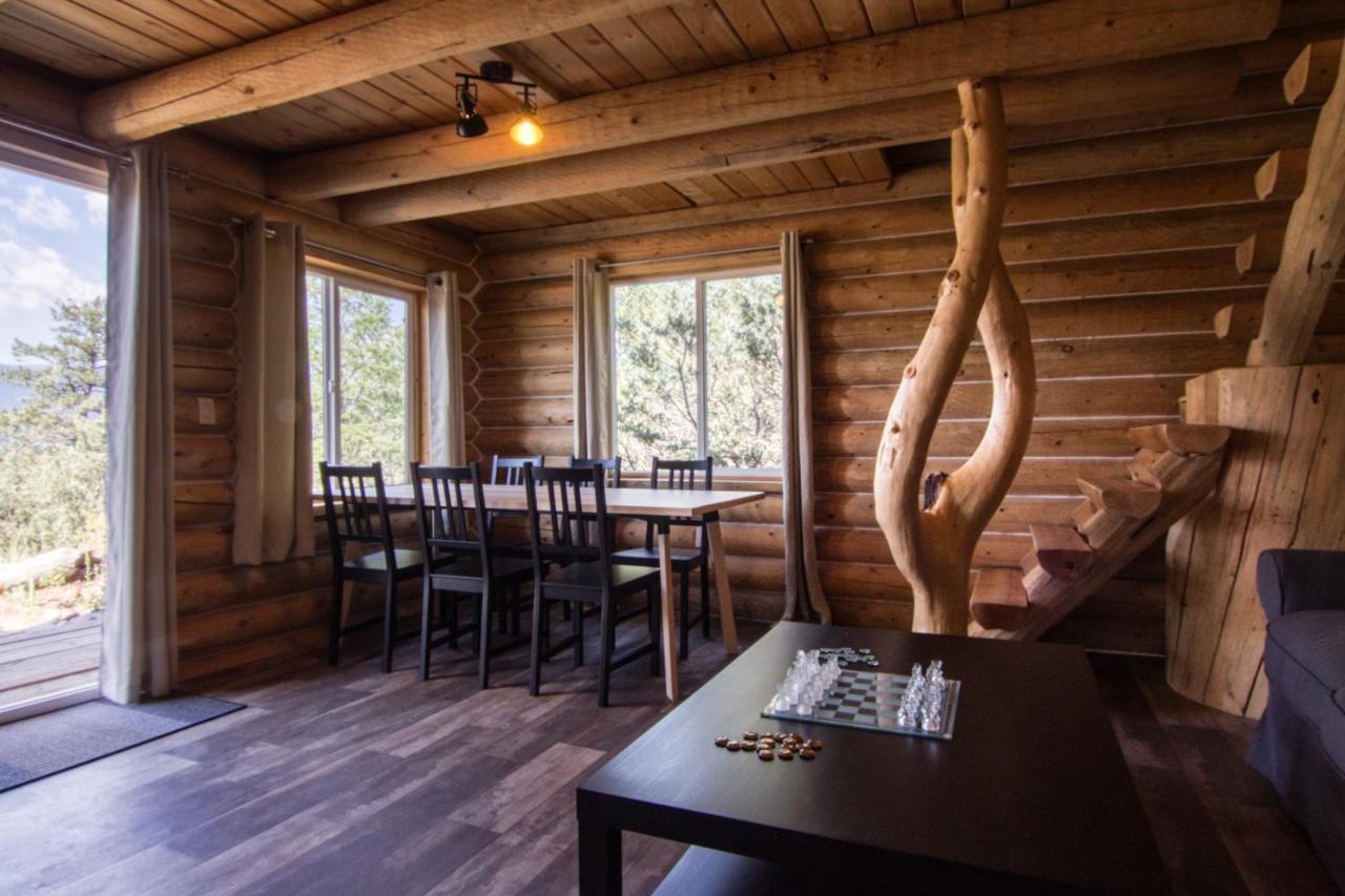 The Raven'S Nest Resort & Campground Фермонт-Гот-Спрінгс Екстер'єр фото